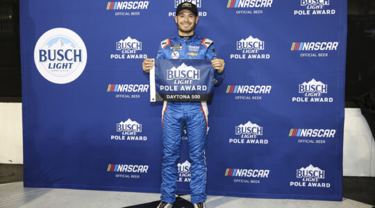 Kyle Larson on P1 at Daytona – Villeneuve qualified
